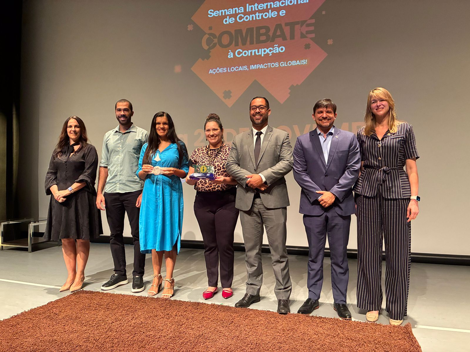 Detran-DF recebe prêmios Alto Nível e ITA 2025, da CGDF