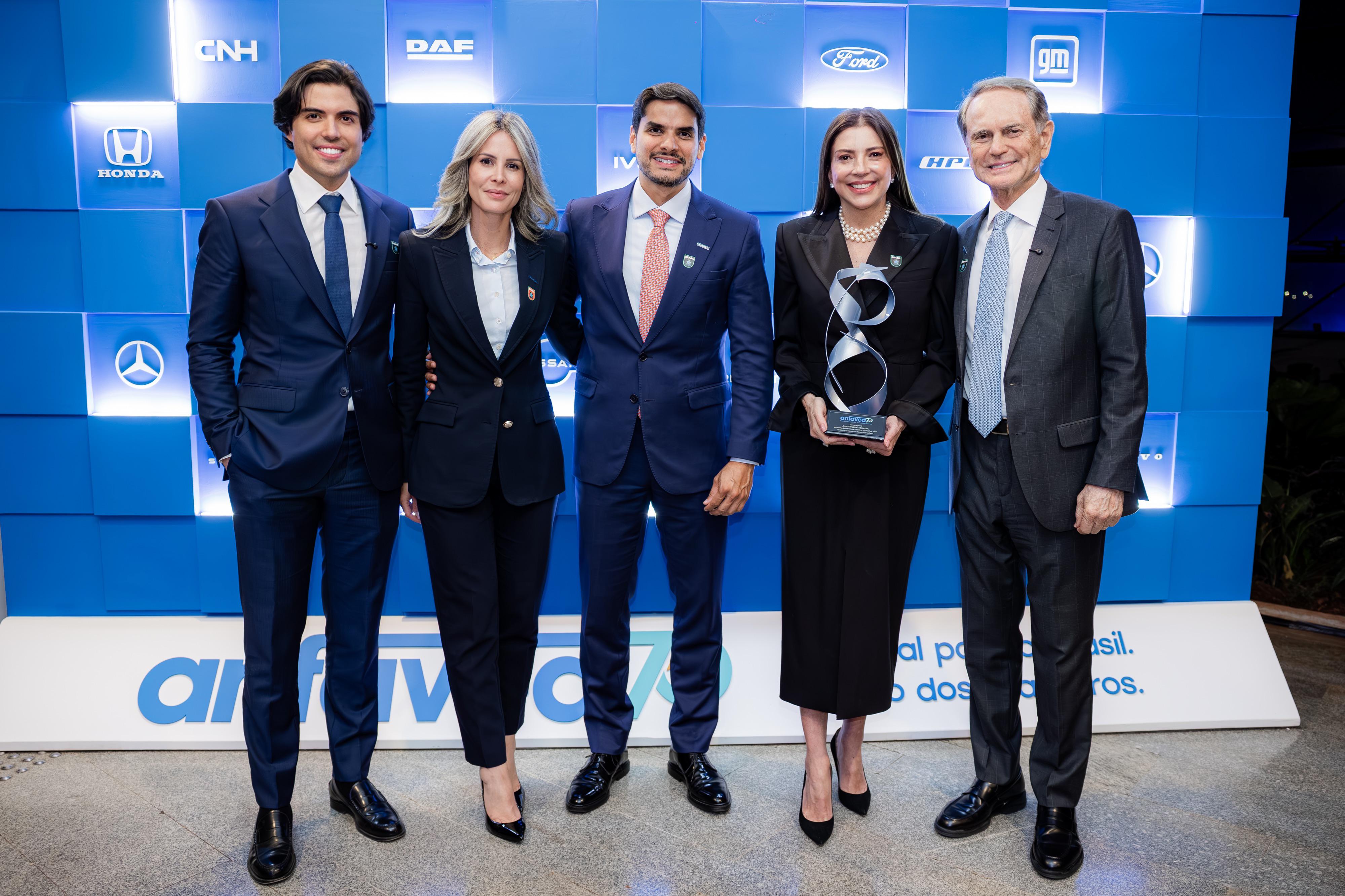 Família de JK é homenageada nos 70 anos da Anfavea