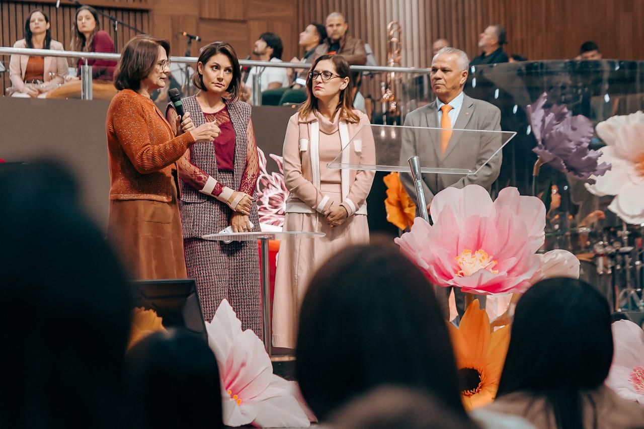 Michelle, Damares e Celina fortalecem nome de Cristiane Britto para Câmara Federal em 2026
